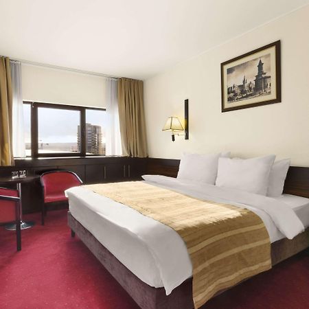 Ramada Iasi City Center Zewnętrze zdjęcie